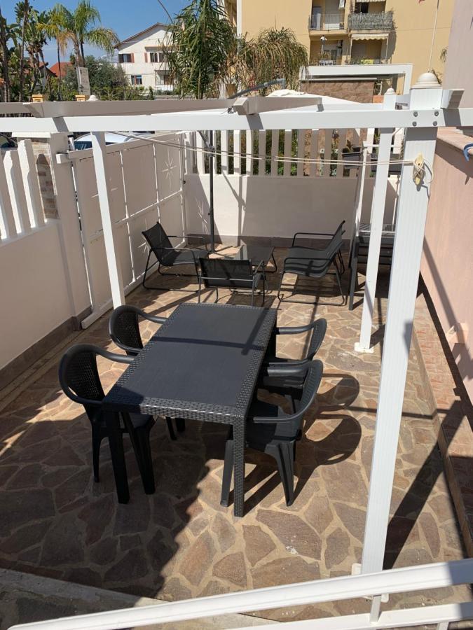 Casa Charlotte Hotel Pizzo  Eksteriør billede